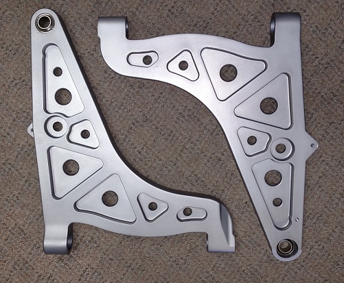 Billet 944 control arms small.jpg